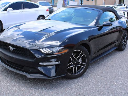 Used 2018 Ford Mustang Premium RWD image 2