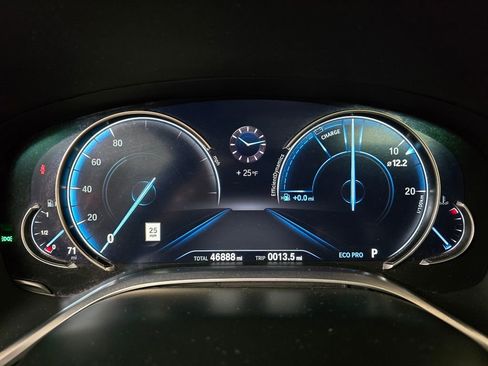 Used 2019 BMW 750i xDrive image 39