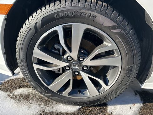 Used 2023 Honda Odyssey Touring image 6