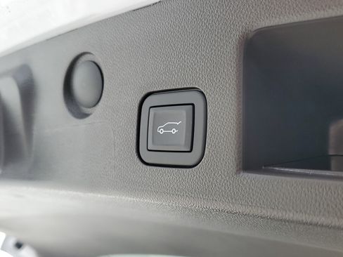 New 2026 GMC Terrain Denali AWD/4WD image 11