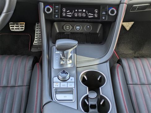 Used 2025 Genesis G70 3.3T Advanced image 16