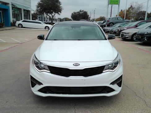 Used 2019 Kia Optima SX image 2