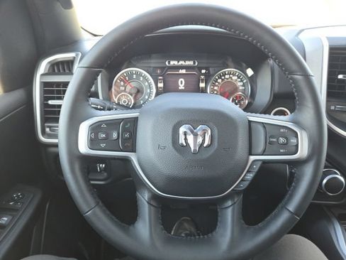 Used 2023 RAM 1500 Big Horn AWD/4WD image 18