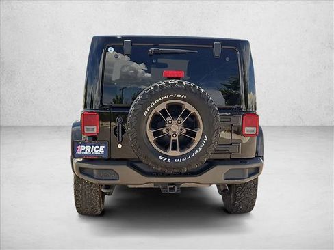 Used 2016 Jeep Wrangler Sahara AWD/4WD image 7