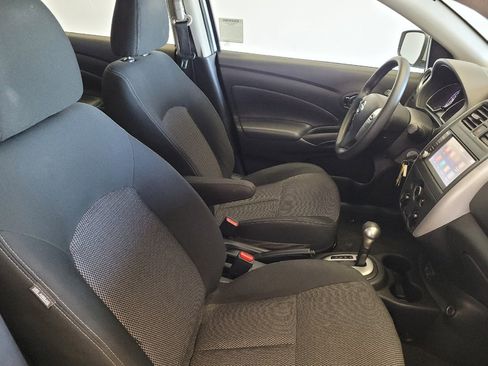 Used 2019 Nissan Versa SV FWD image 21
