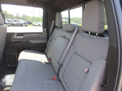New 2026 GMC Sierra 2500 SLT w/ SLT Premium Package AWD/4WD image 14
