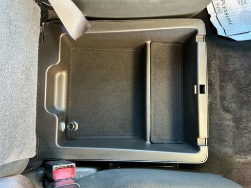 Used 2010 Chevrolet Silverado 1500 LT w/ Power Pack Plus AWD/4WD image 29