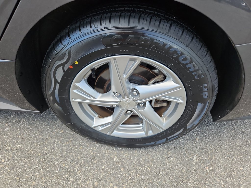 Used 2021 Hyundai Sonata SE FWD image 28