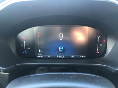 Used 2025 Ford Escape Active w/ Cold Weather Package image 17