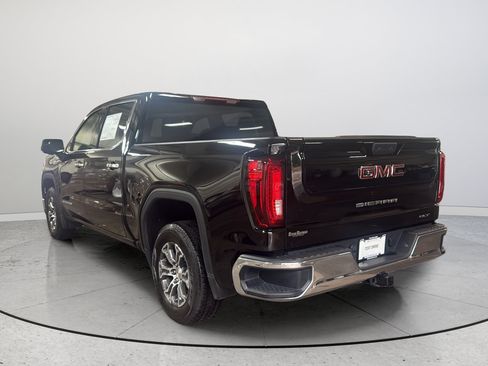 Used 2025 GMC Sierra 1500 SLT RWD image 9