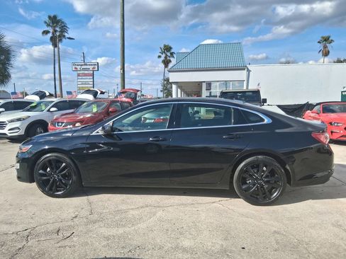 Used 2021 Chevrolet Malibu LT w/ Midnight Edition image 4