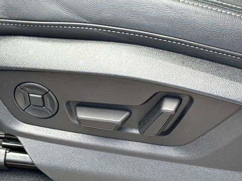 Used 2025 Audi Q7 2.0T Premium w/ Convenience Package image 25