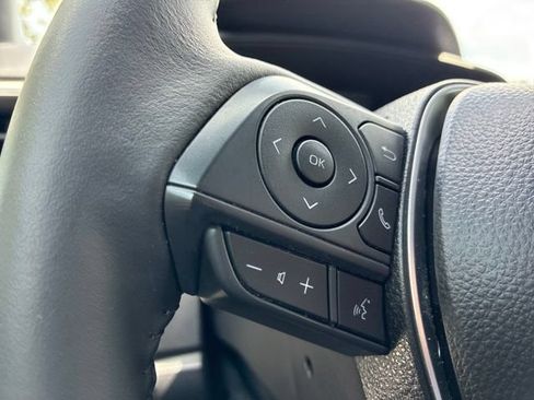 Used 2025 Toyota Corolla SE FWD image 28