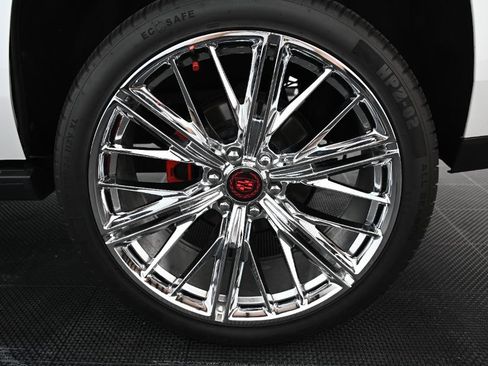 Used 2018 Cadillac Escalade Platinum AWD/4WD image 52