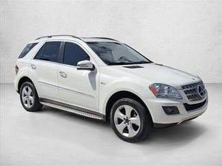 Used 2010 Mercedes-Benz ML 350 BlueTEC 4MATIC video 3