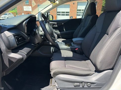 Used 2025 Subaru Outback Premium AWD/4WD image 15