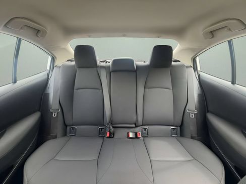 Used 2024 Toyota Corolla LE FWD image 13