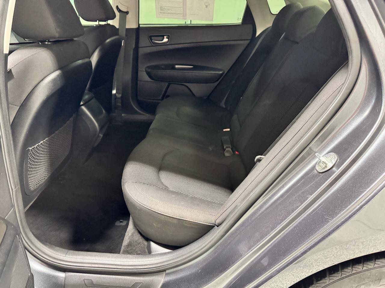 Used 2020 Kia Optima LX FWD image 11