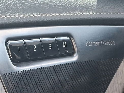 Used 2022 Volvo XC90 T6 Inscription w/ Advanced Package image 30