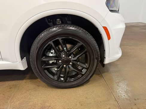 Used 2025 Dodge Durango GT AWD/4WD image 90