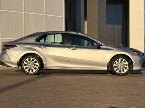 Certified 2023 Toyota Camry LE image 3