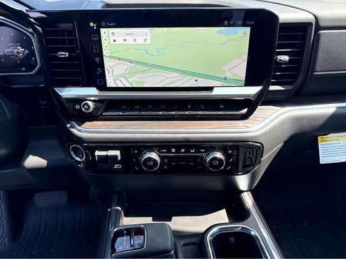New 2026 GMC Sierra 1500 SLT w/ SLT Premium Plus Package AWD/4WD image 12