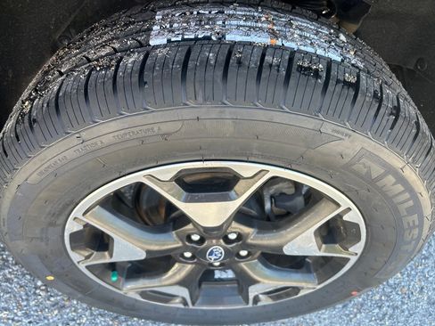 Used 2020 Subaru Crosstrek 2.0i Premium w/ Moonroof Package 2 image 13