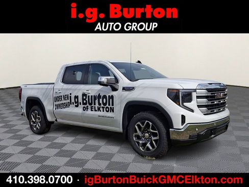 New 2026 GMC Sierra 1500 SLE image 1