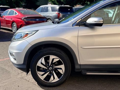 Used 2016 Honda CR-V Touring image 12