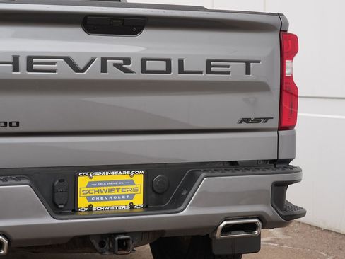 Used 2022 Chevrolet Silverado 1500 RST image 11