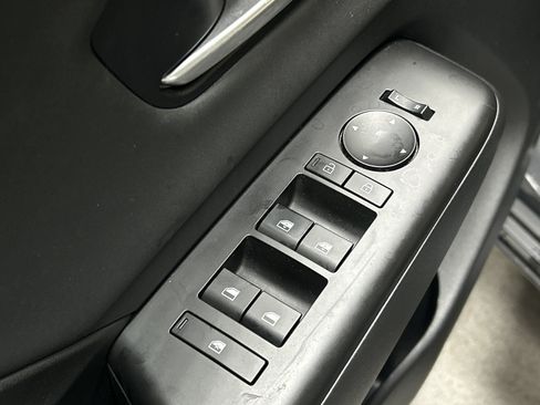 Used 2024 Hyundai Kona SEL AWD/4WD image 14