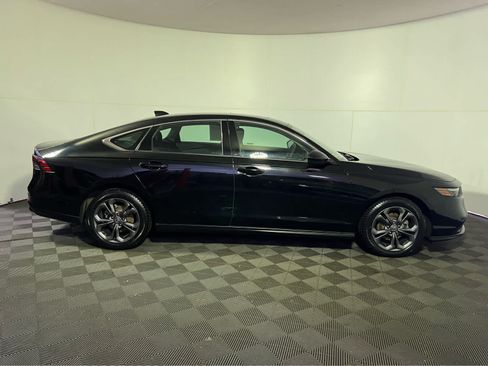 Used 2023 Honda Accord EX image 8