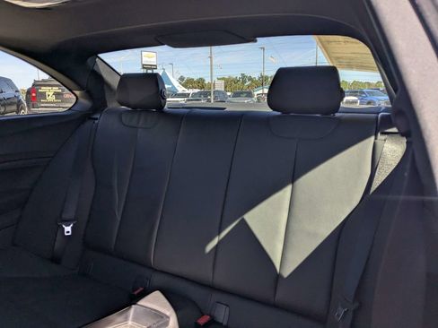 Used 2017 BMW 230i Coupe image 12