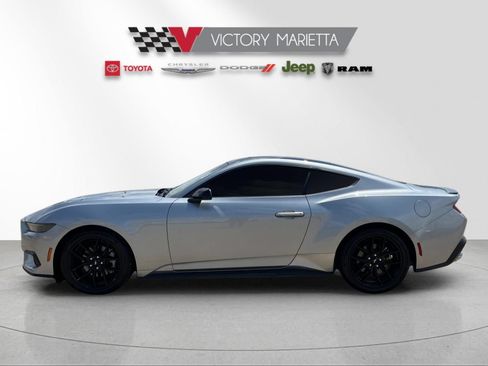 Used 2024 Ford Mustang Coupe RWD image 2