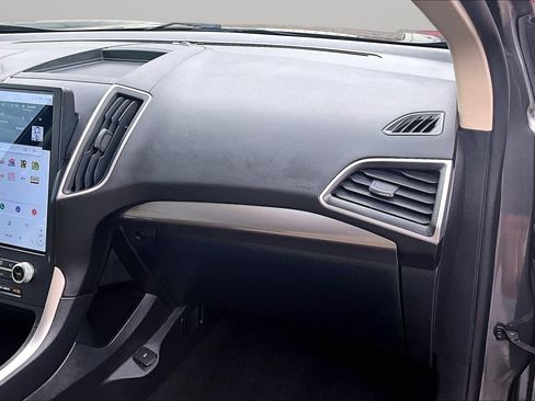 Used 2024 Ford Edge SEL w/ Convenience Package image 20