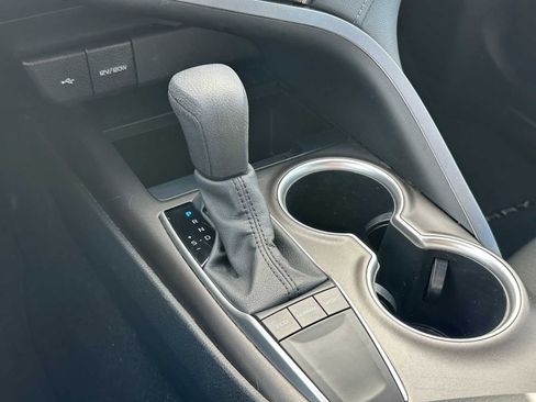 Used 2024 Toyota Camry LE image 35