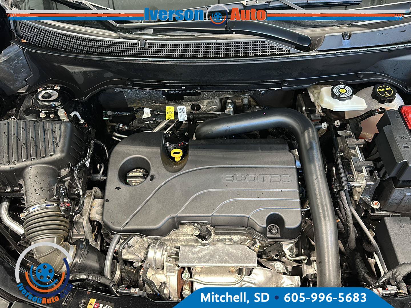 Used 2026 Chevrolet Equinox LT AWD/4WD image 10