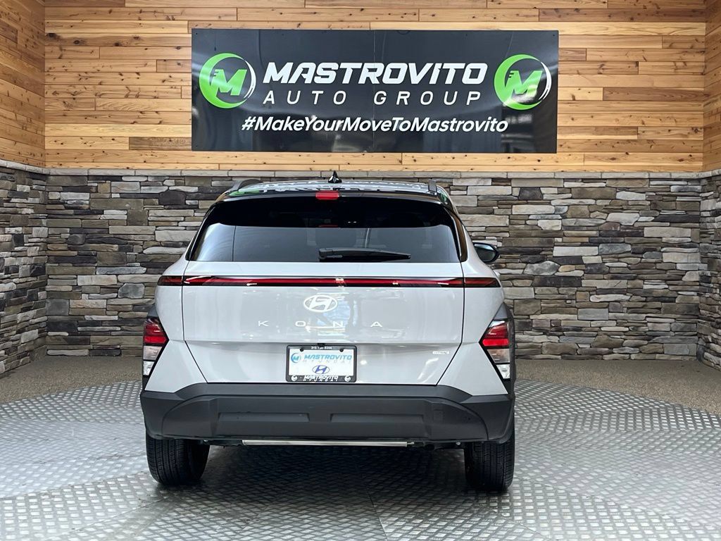 Certified 2026 Hyundai Kona SEL Sport AWD/4WD image 21