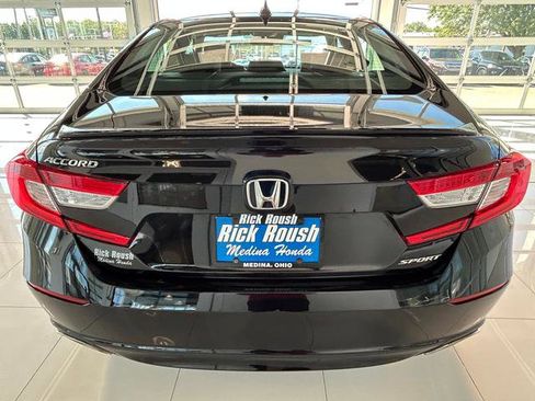 Used 2022 Honda Accord Sport image 9