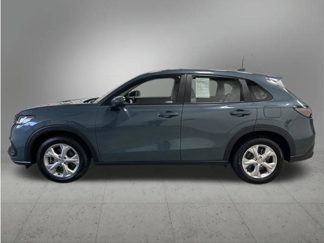 Certified 2023 Honda HR-V LX image 3