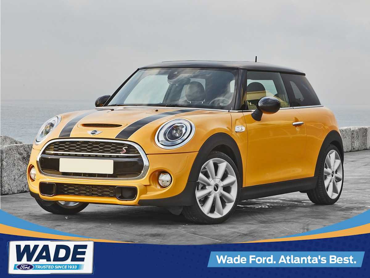 Used 2017 MINI Cooper S FWD image 1