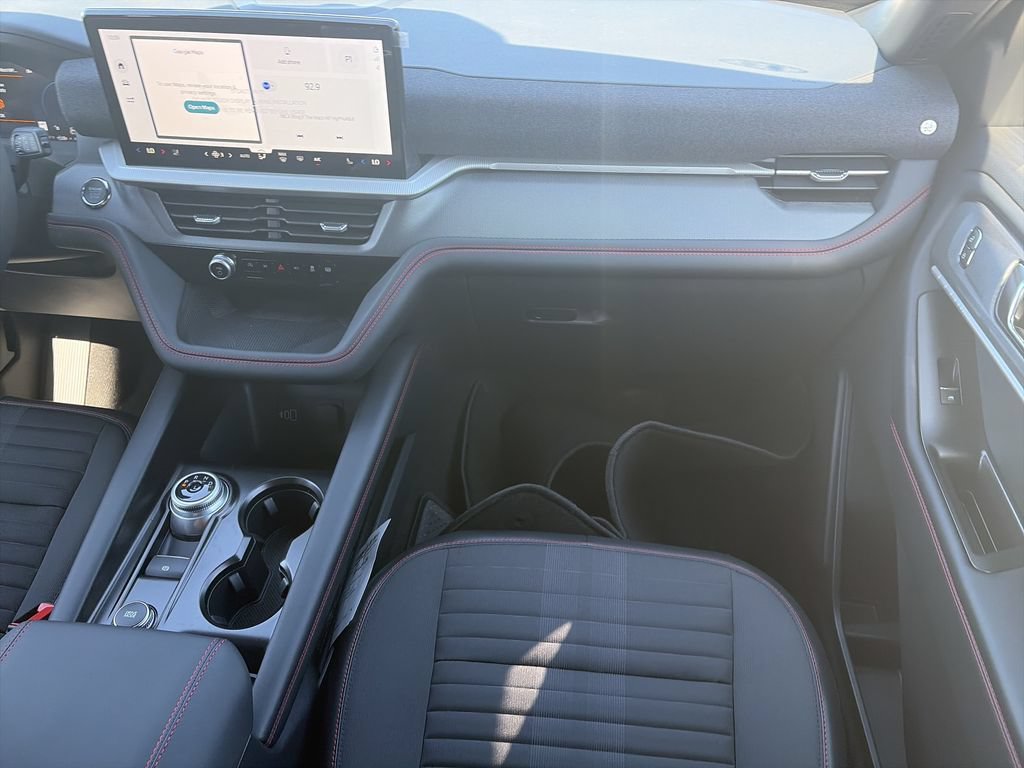New 2026 Ford Explorer ST-Line w/ ST-Line Street Pack RWD image 17