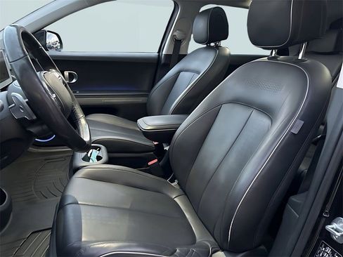 Used 2022 Hyundai Ioniq 5 Limited w/ Cargo Package image 9