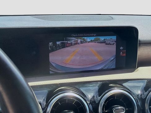 Used 2020 Mercedes-Benz A 220 4MATIC image 13