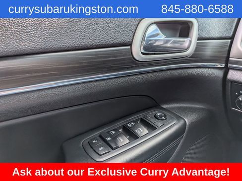 Used 2020 Jeep Grand Cherokee Limited AWD/4WD image 29