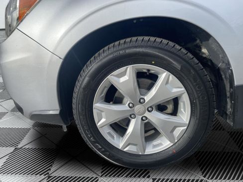 Used 2014 Subaru Forester 2.5i Limited w/ Popular Package #2 image 25