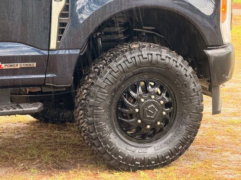 Used 2025 Ford F350 XL AWD/4WD image 9