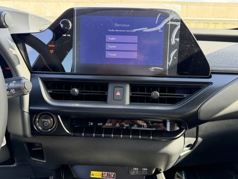 New 2026 Lexus UX 300h FWD image 22