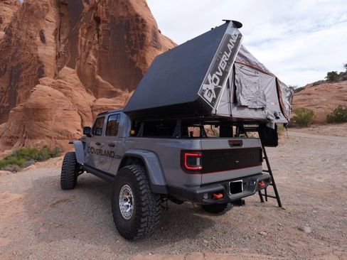 Used 2021 Jeep Gladiator Mojave AWD/4WD image 29