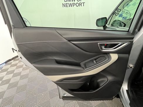 Used 2022 Subaru Forester Limited AWD/4WD image 27